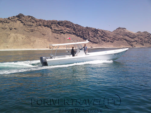 Barca per pesca sportiva, sud Oman